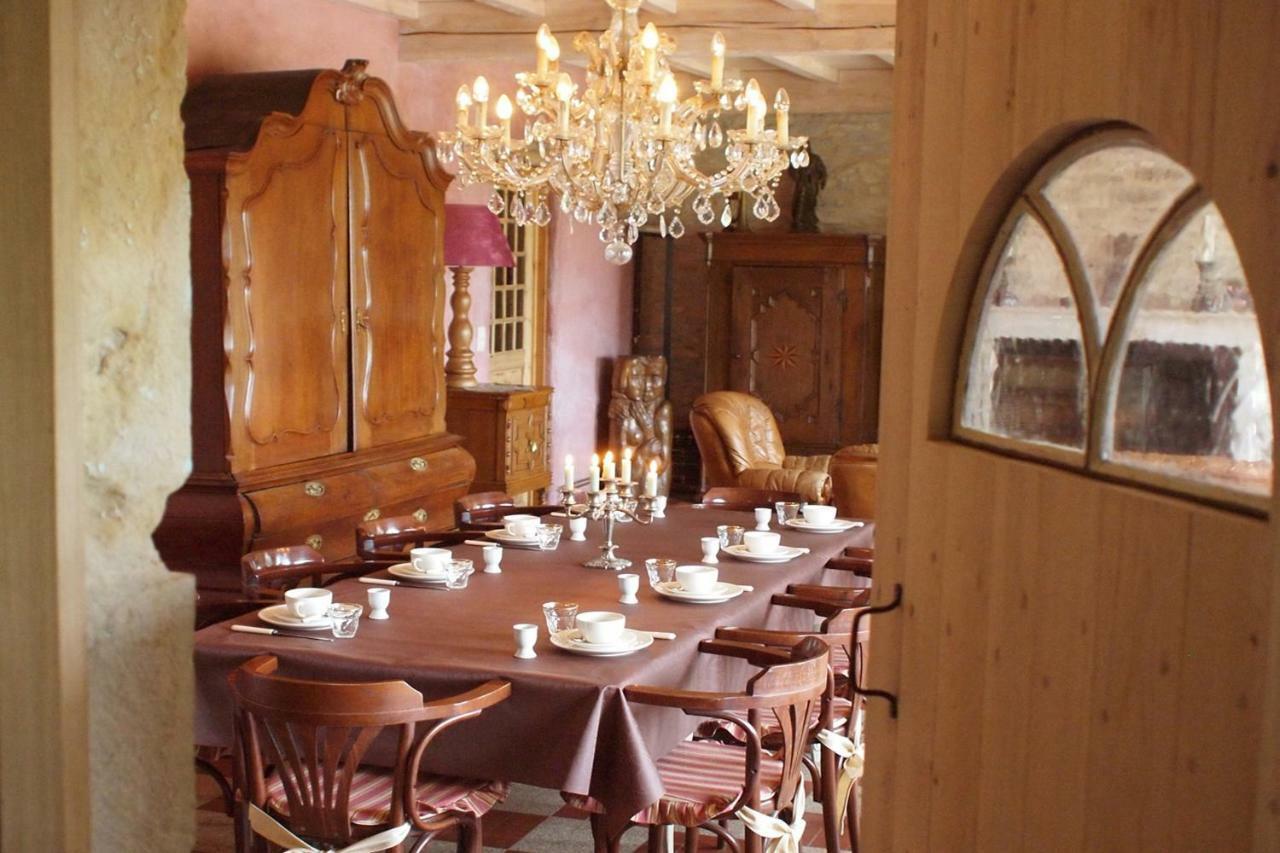 Bed and Breakfast Le Couvent De Neuviale Parisot  Экстерьер фото